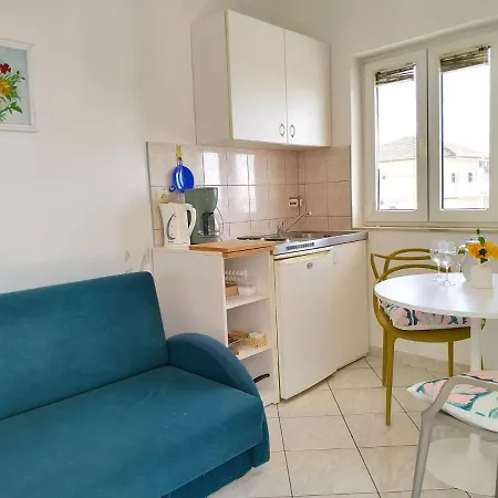With Parking Space Sumpetar, Omis - 11798 شقة جيسينتسي