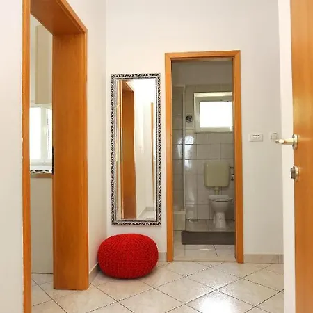 With Parking Space Sumpetar, Omis - 11798 شقة *