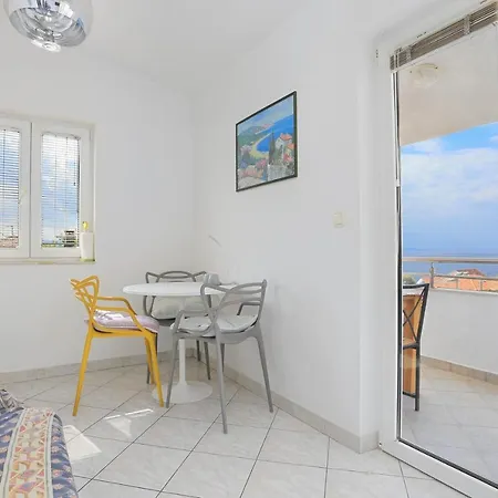 With Parking Space Sumpetar, Omis - 11798 شقة