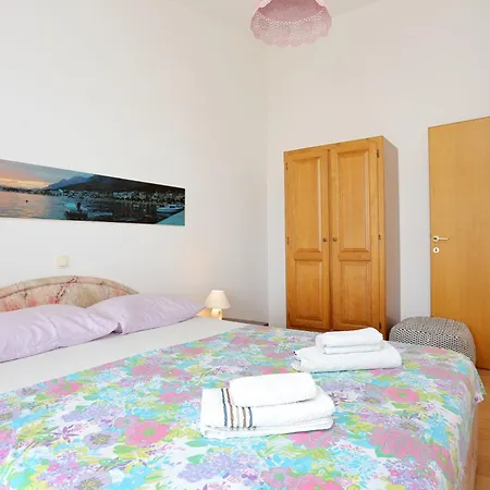 With Parking Space Sumpetar, Omis - 11798 شقة جيسينتسي